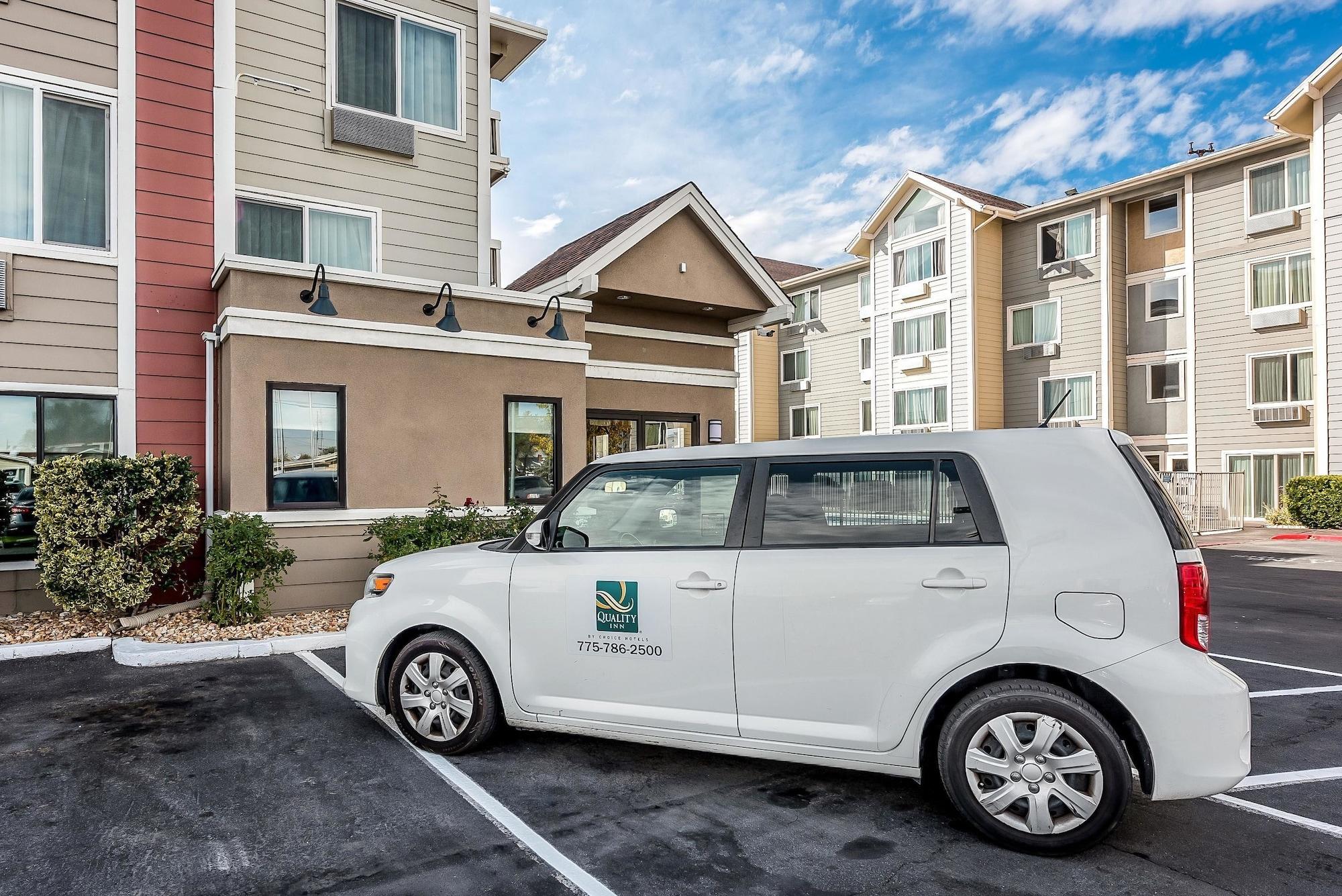 Quality Inn & Suites Reno Airport Exterior photo