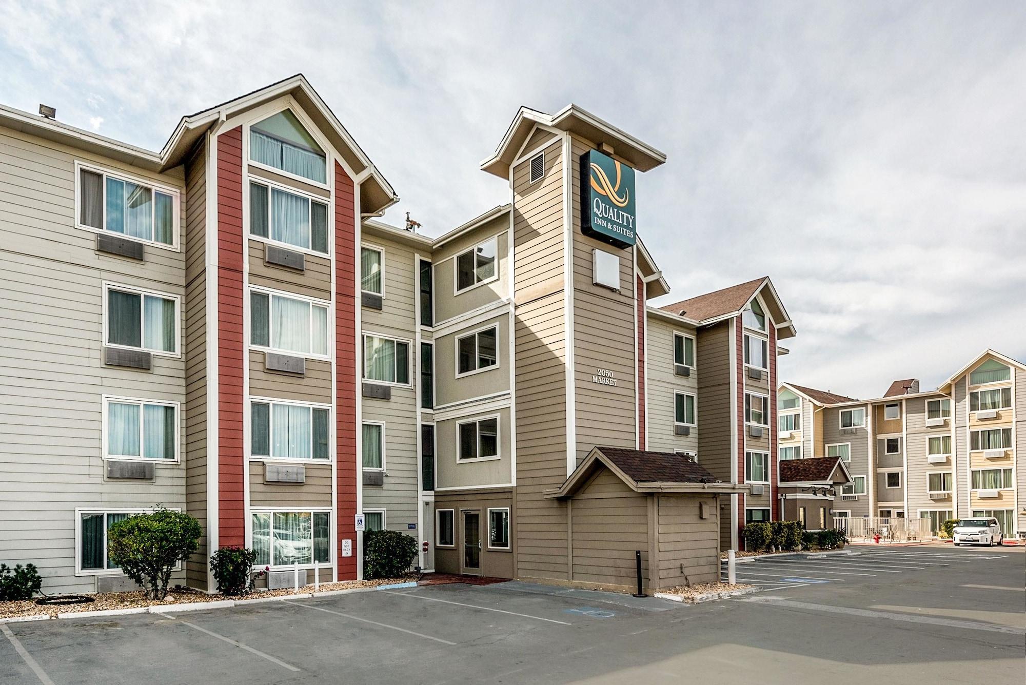 Quality Inn & Suites Reno Airport Exterior photo